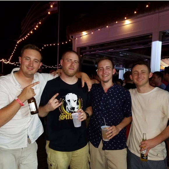 Meet your Posher, Kevin - Picture 1 of 1